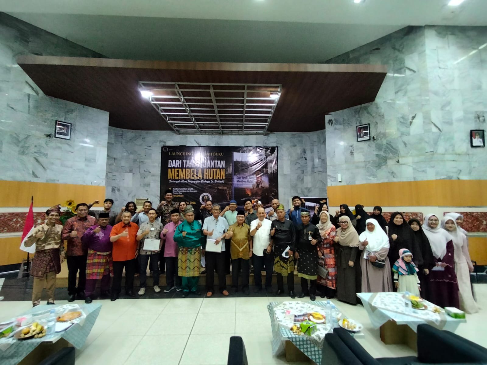 Peluncuran Buku, Dari Tanah Jantan Membela Hutan, Brigjend (Purn) Edi Natar; Aku Suko Pak Dr Elv Kejap Rohul Kejap Rupat